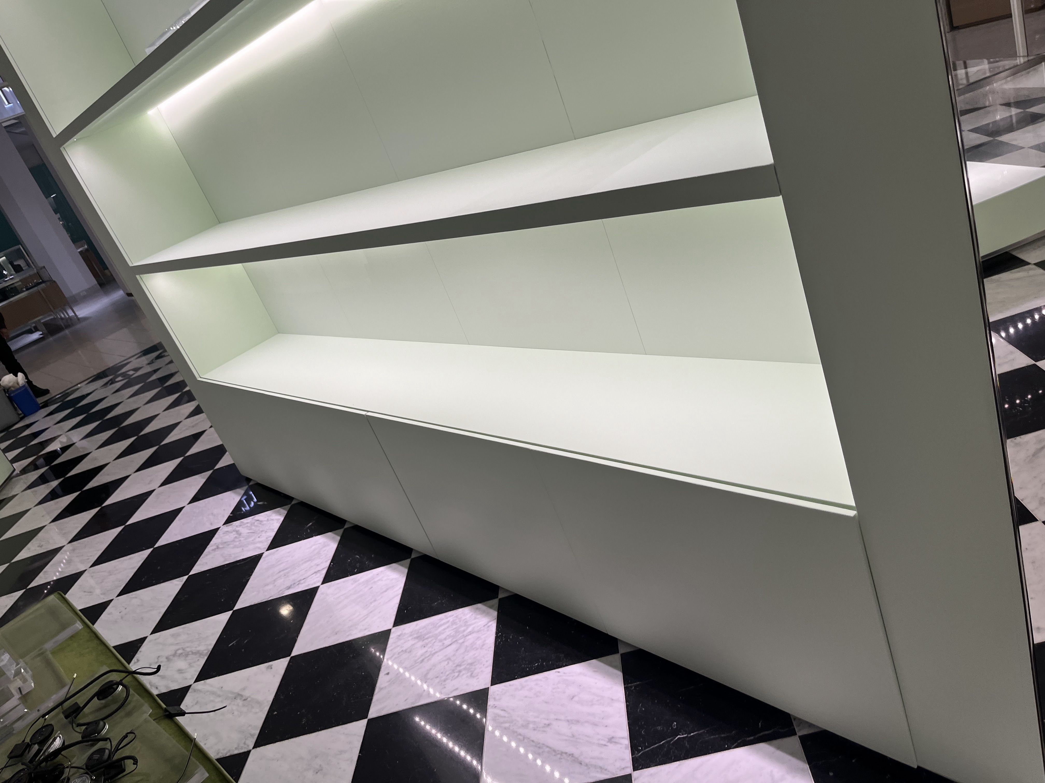 Custom Retail Shelving